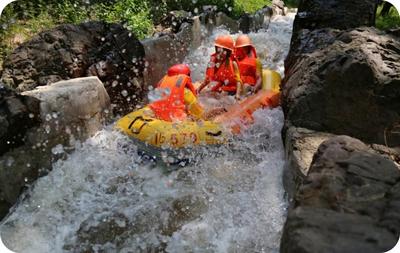 【高山漂流 避暑凉岛】雾灵山1日团建