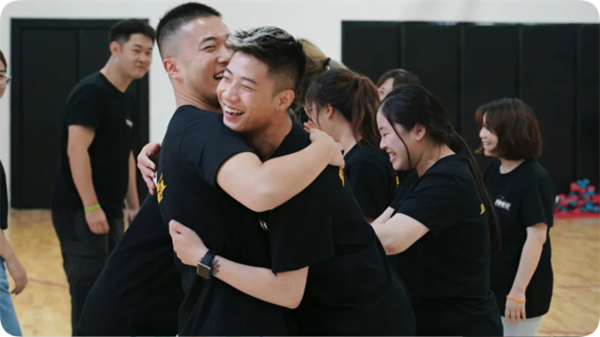 【旱地冰壶】冬奥团队冰雪项目